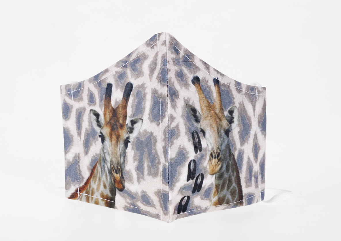 2021-giraffe-mask